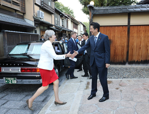 日英两首脑访问京都_总理动向_日本国首相官邸