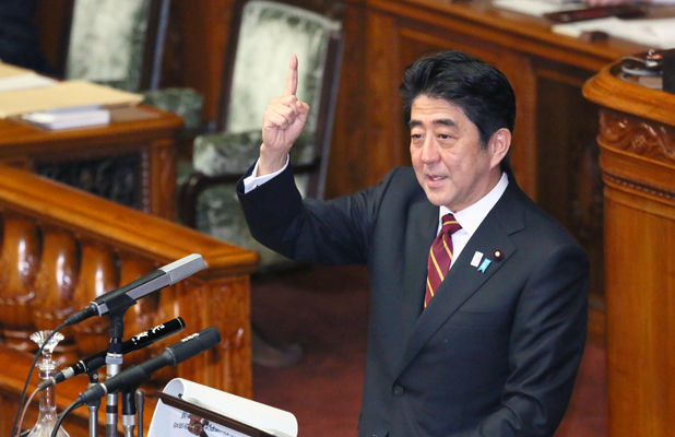 安倍总理在众议院及参议院全体会议上发表了第183届国会施政方针演说。