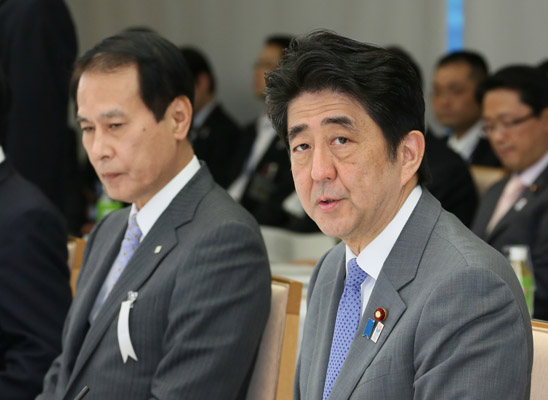 安倍总理在总理大臣官邸召开了第七次教育再生实行会议。