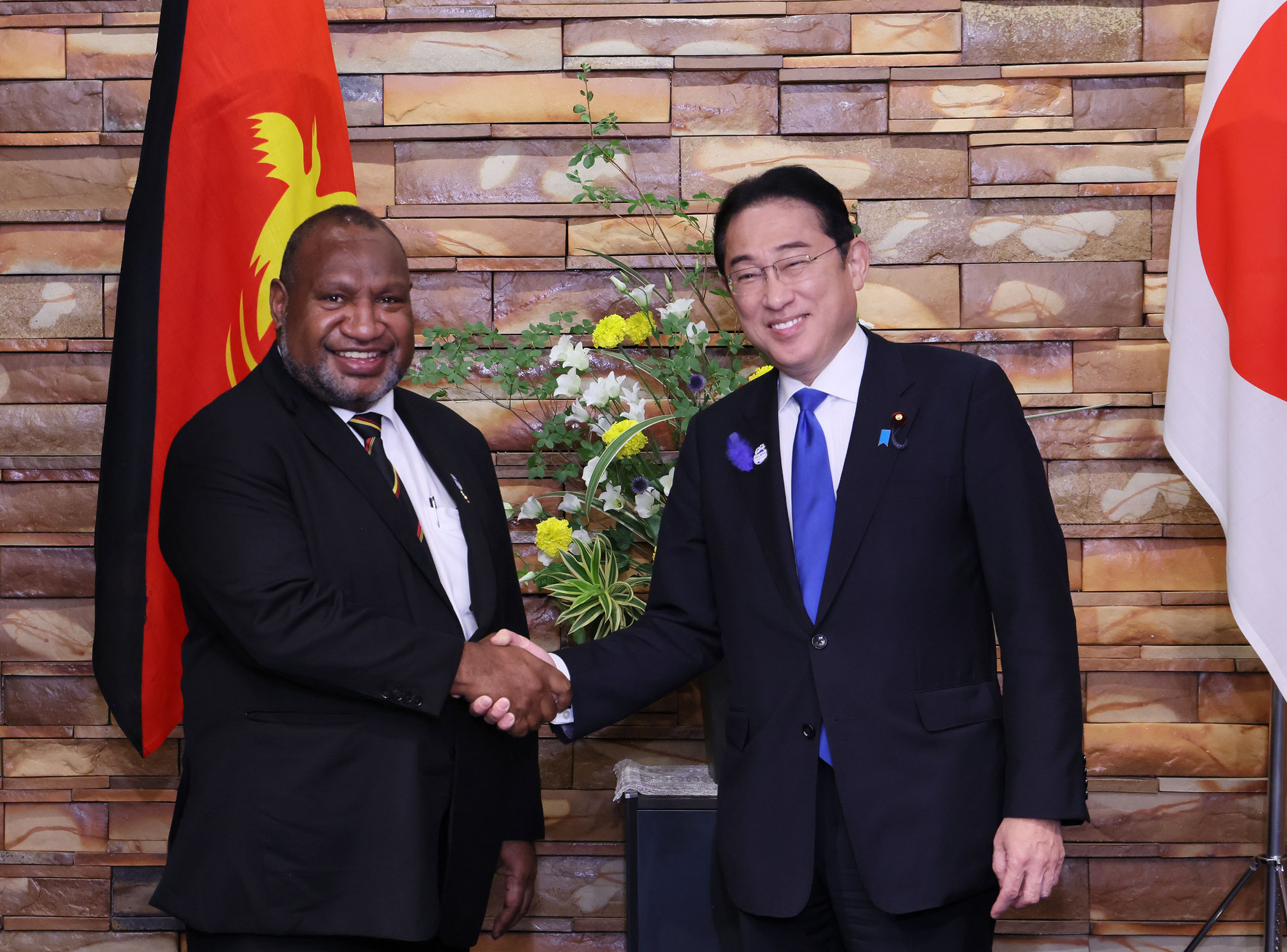 日本巴布亚新几内亚首脑会谈2