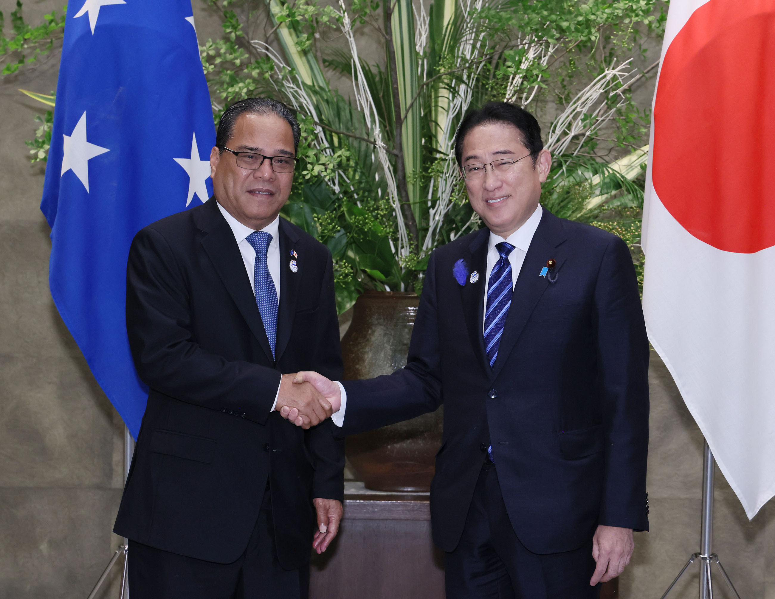 日本密克罗尼西亚首脑会谈2
