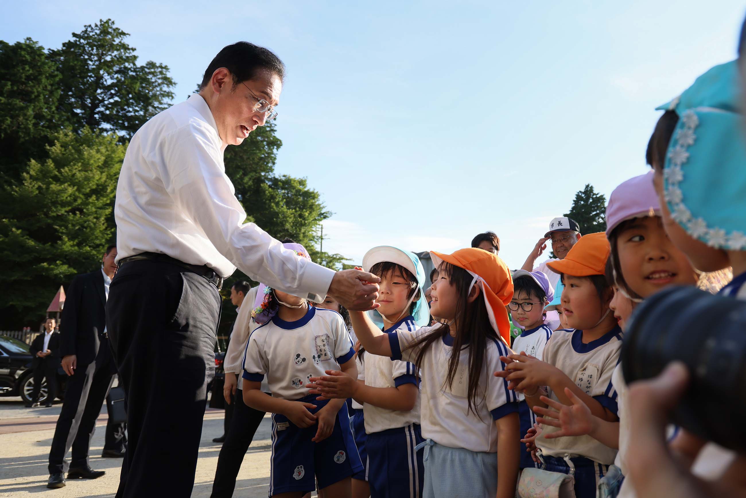 岸田首相视察千成幼儿园1