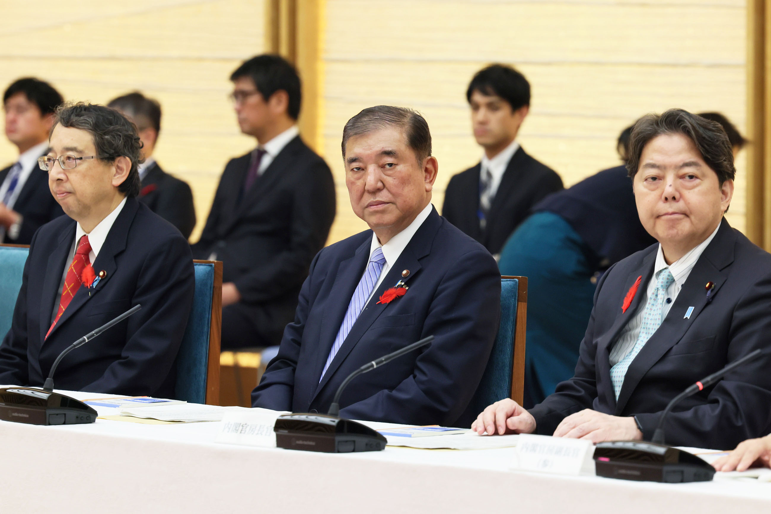 石破首相出席首次大臣政务官会议2