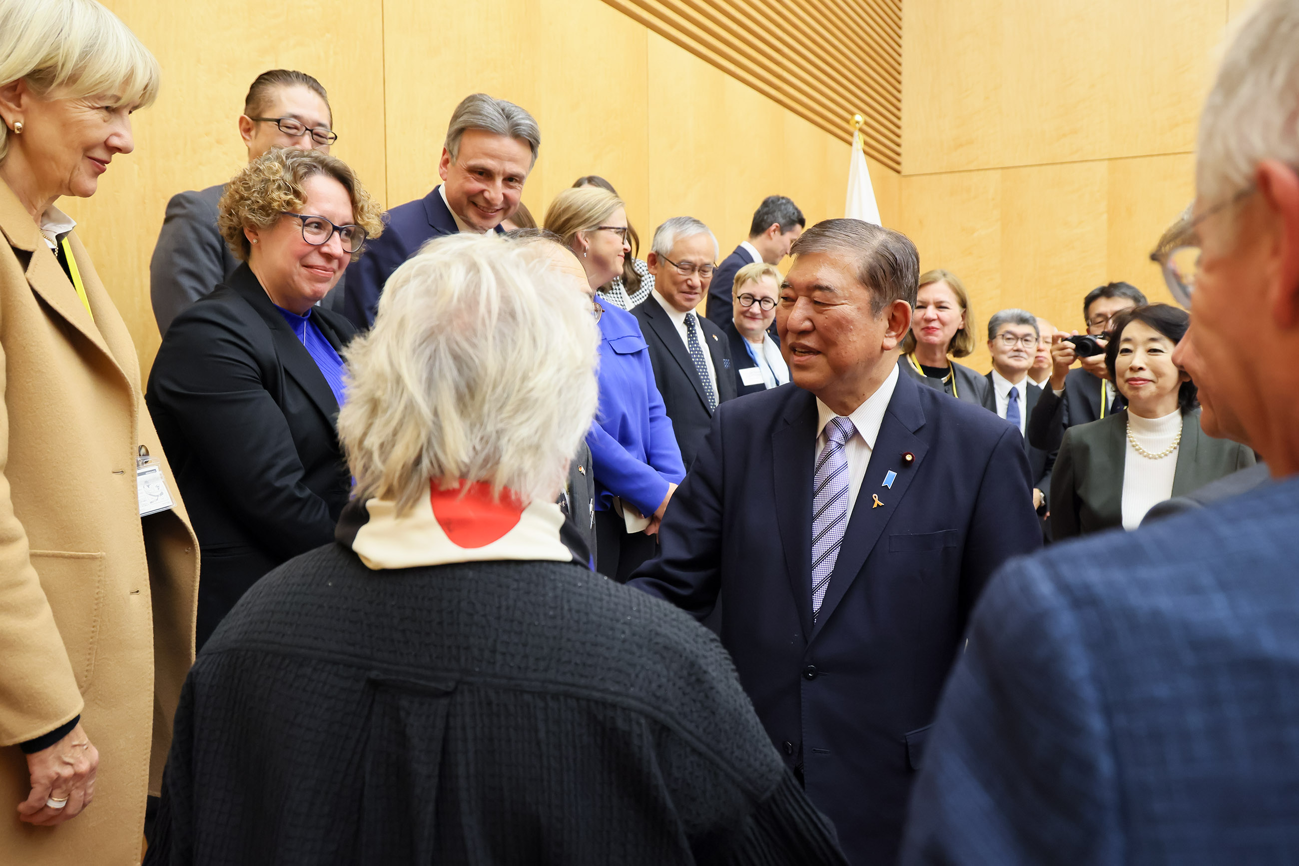 石破首相接受拜会6