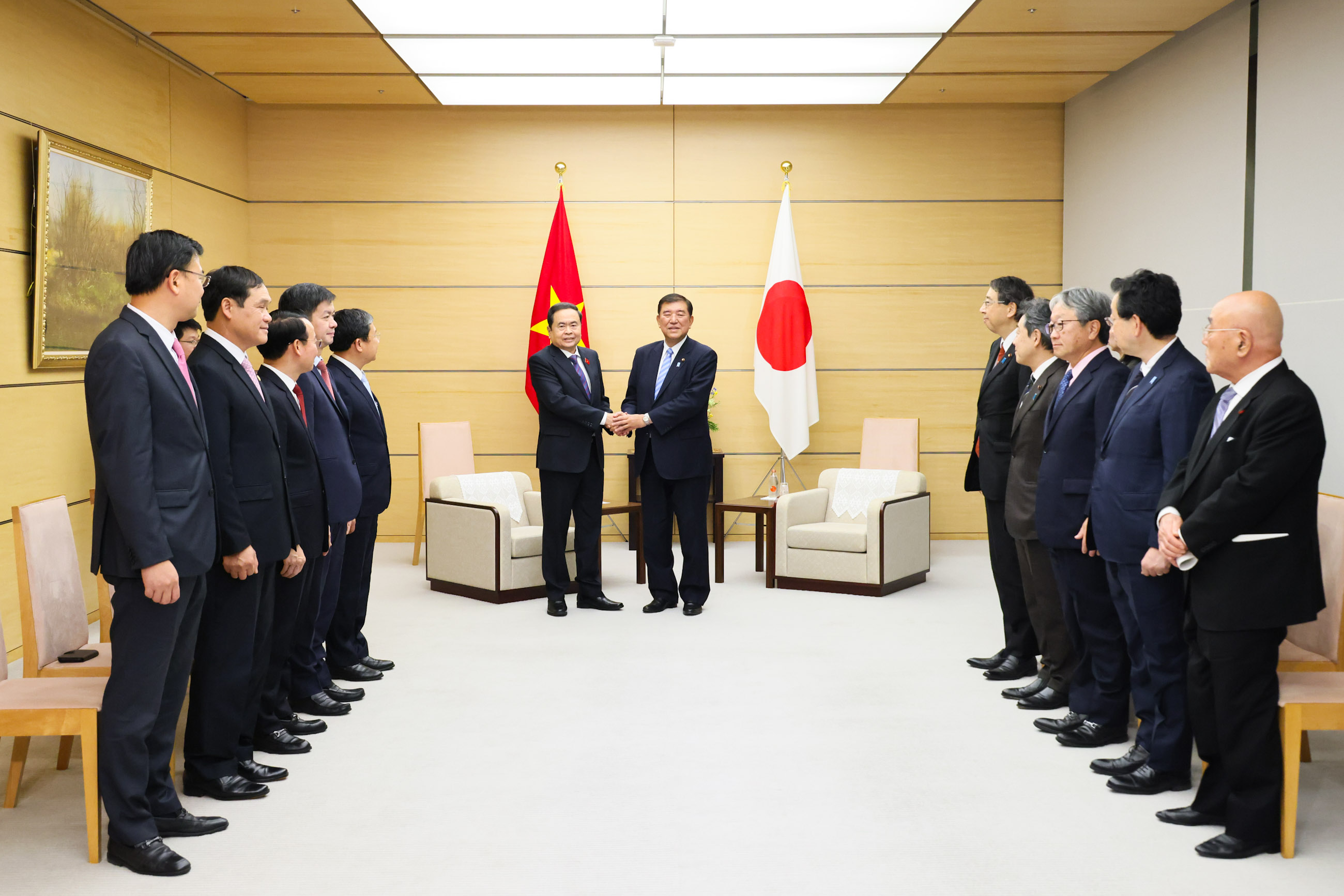 石破首相接受拜会2