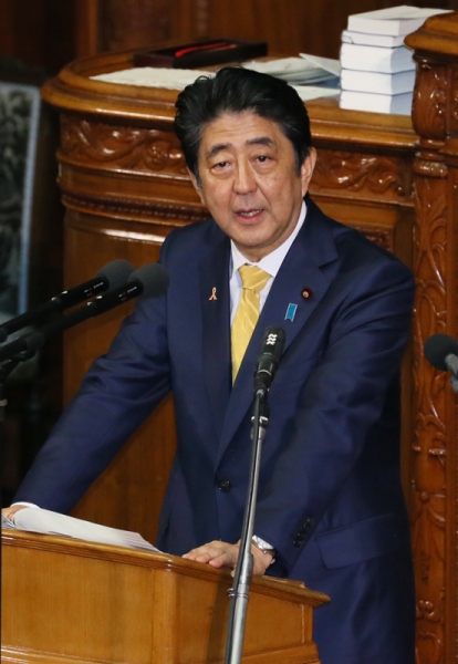 安倍总理出席了众议院全体会议。