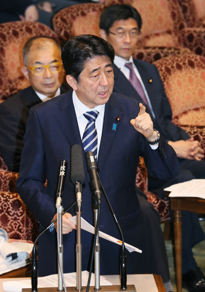 安倍总理出席了参议院有关我国及国际社会和平安全法制的特别委员会。