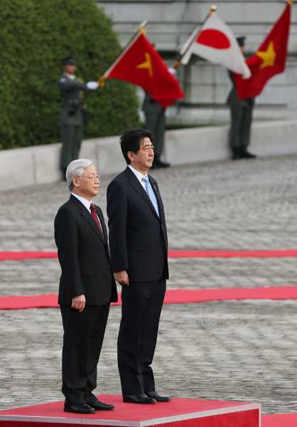 安倍总理在总理大臣官邸举行了日本・越南首脑会谈等。