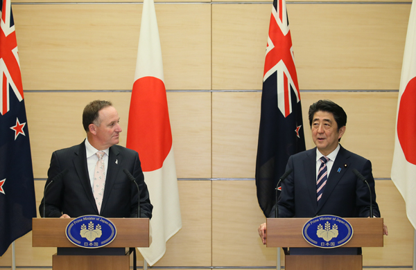 安倍总理在总理大臣官邸举行了日本・新西兰首脑会谈等。