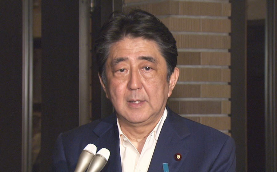 安倍总理在总理大臣公邸举行了关于与唐纳德·特朗普总统电话会谈的记者会。