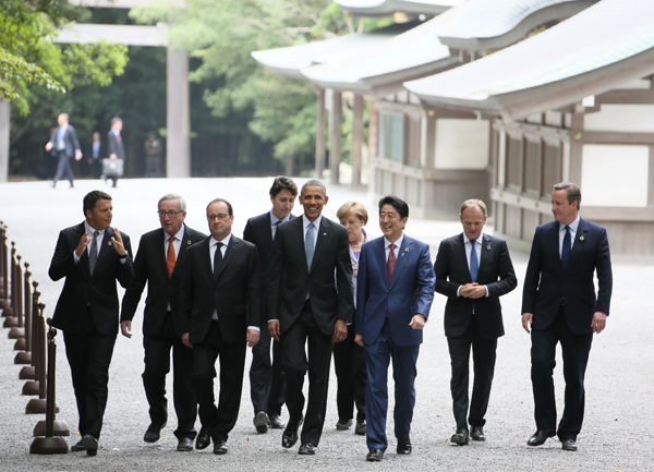 安倍总理为了召开G7伊势志摩峰会访问了三重县志摩市。