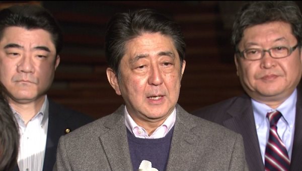 安倍总理在总理大臣官邸举行了关于与美利坚合众国总统唐纳德·川普会谈的记者会。