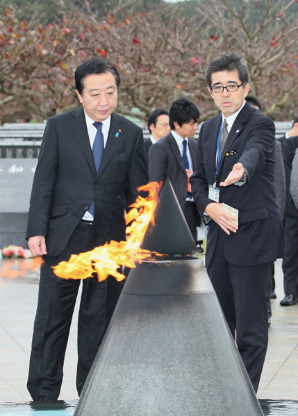 野田总理访问了冲绳县。