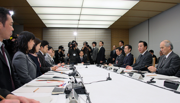 野田总理出席了在总理大臣官邸召开的第3次国家战略会议新领域分科会。