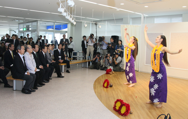 野田总理访问了福岛县。