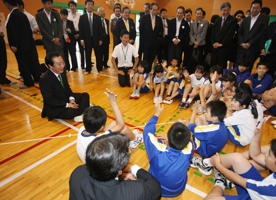 野田总理访问了福岛县。