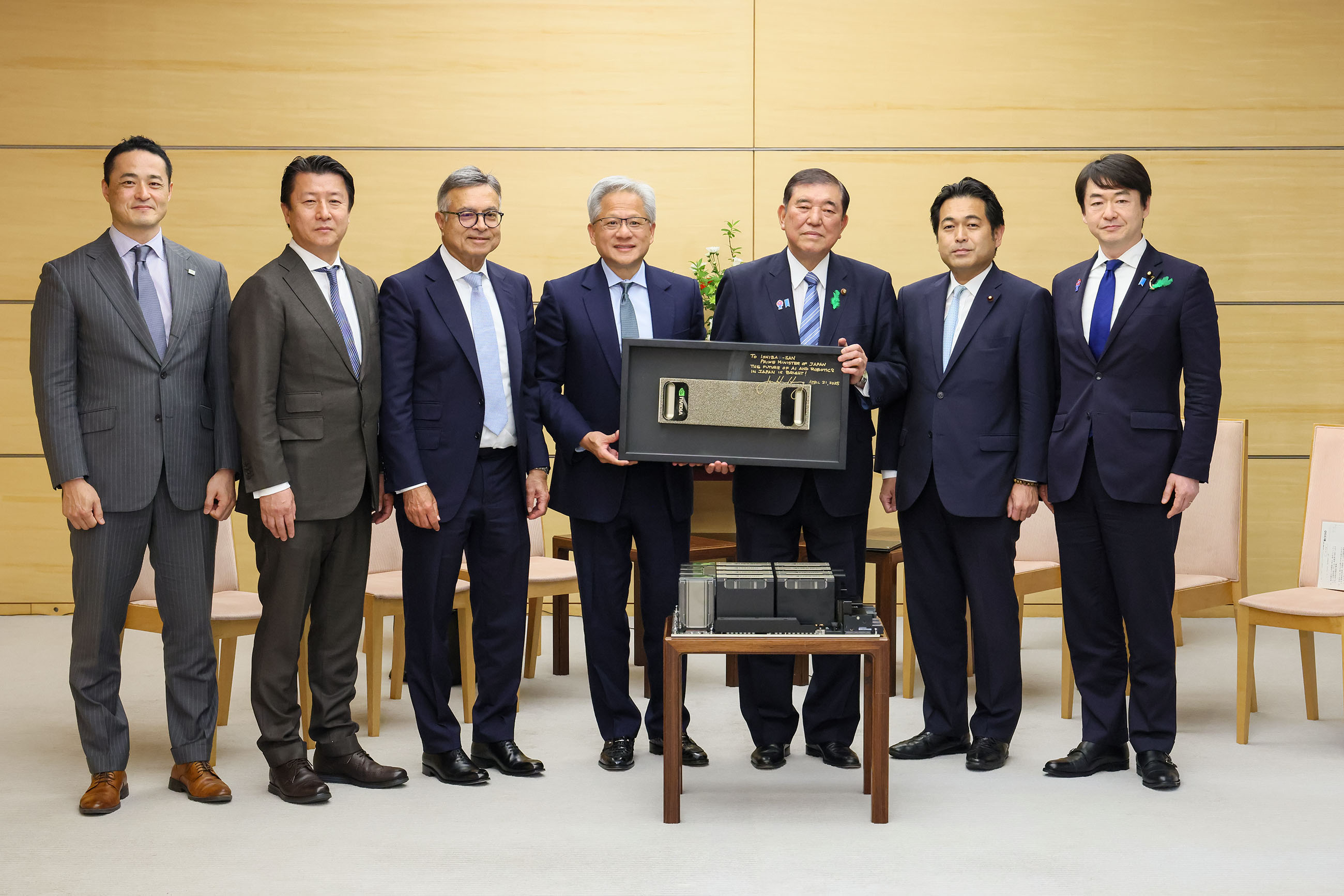 ジェンスン・フアン・NVIDIA CEOによる表敬