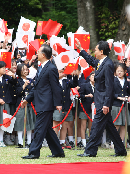 温家宝国務院総理歓迎行事の写真２