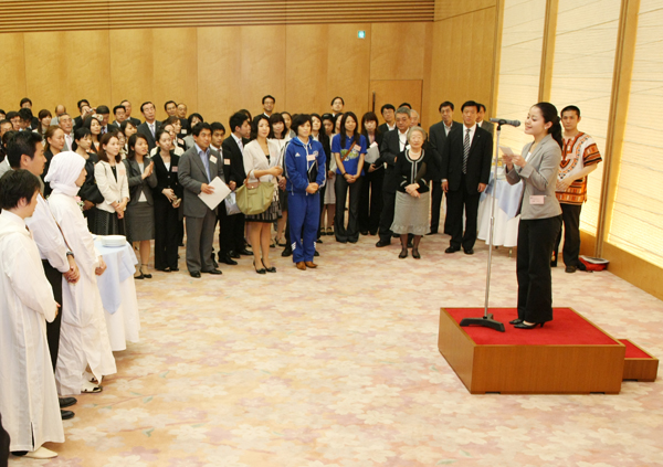 青年海外協力隊帰国隊員による報告会の写真１